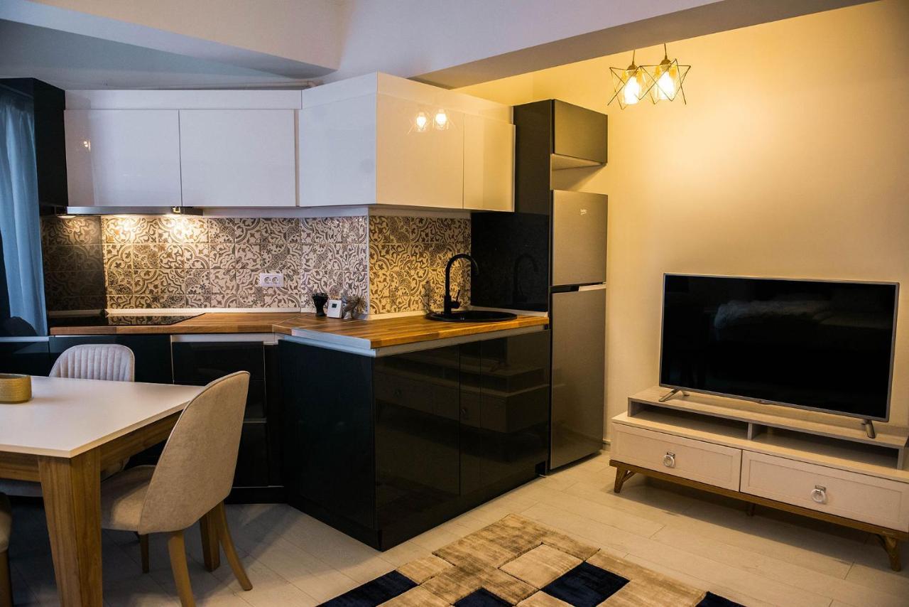 Konak Solid Residence Mamaia Butoaie Мамая Экстерьер фото